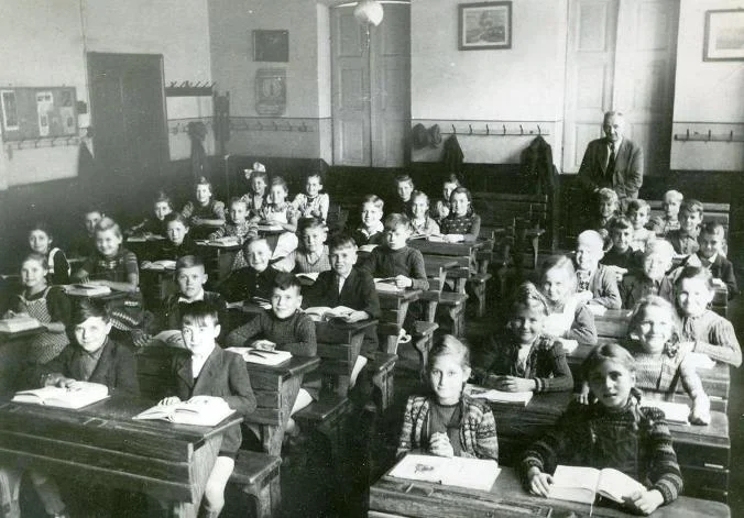 Klassenraum in der Alten Schule am 15.10.1948