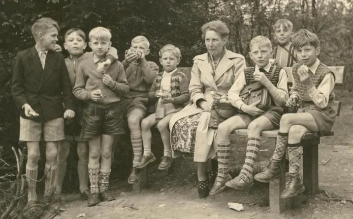 Klassenfahrt Jahrgang 1948 zur Lennequelle