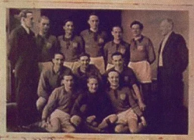 Hinten von links: Herbert Geißler, Heinz Seidensticker, Klemens Melnik, Arthur Geißler, Karl Breuer, Johannes Schwefer, Betreuer August Schwefer Mittig von links: Willi Schirp, Günter Voigt, Hans Trumpetter Vorne von links: Albert Schwefer, Ernst Bracht, Walter Schwefer