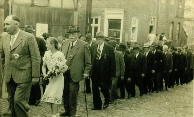 Ehrenmitglieder beim Jubiläumsschützenfest 1952