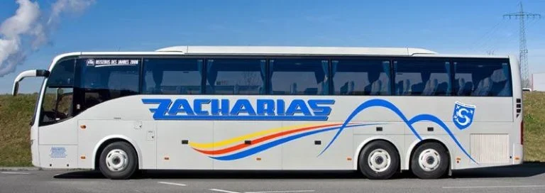 Moderner Reisebus der Fa. Zacharias